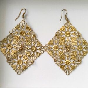 Statement earrings Punch Through Floral Design